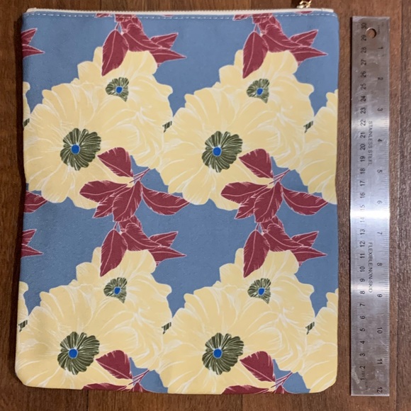 New Rachel Pally clutch - Picture 3 of 5